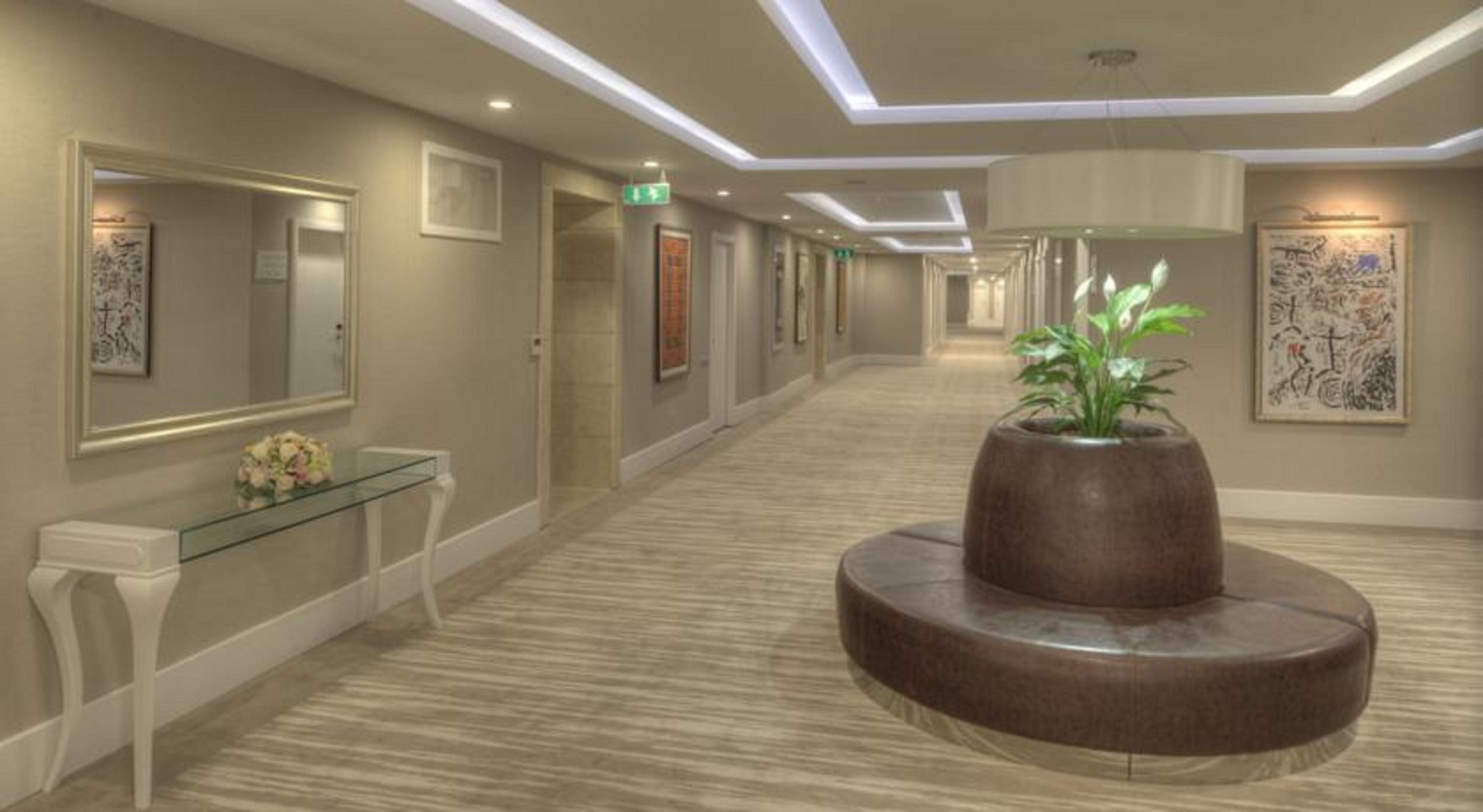 Отель QafqaZ Baku City Hotel&Residence Экстерьер фото