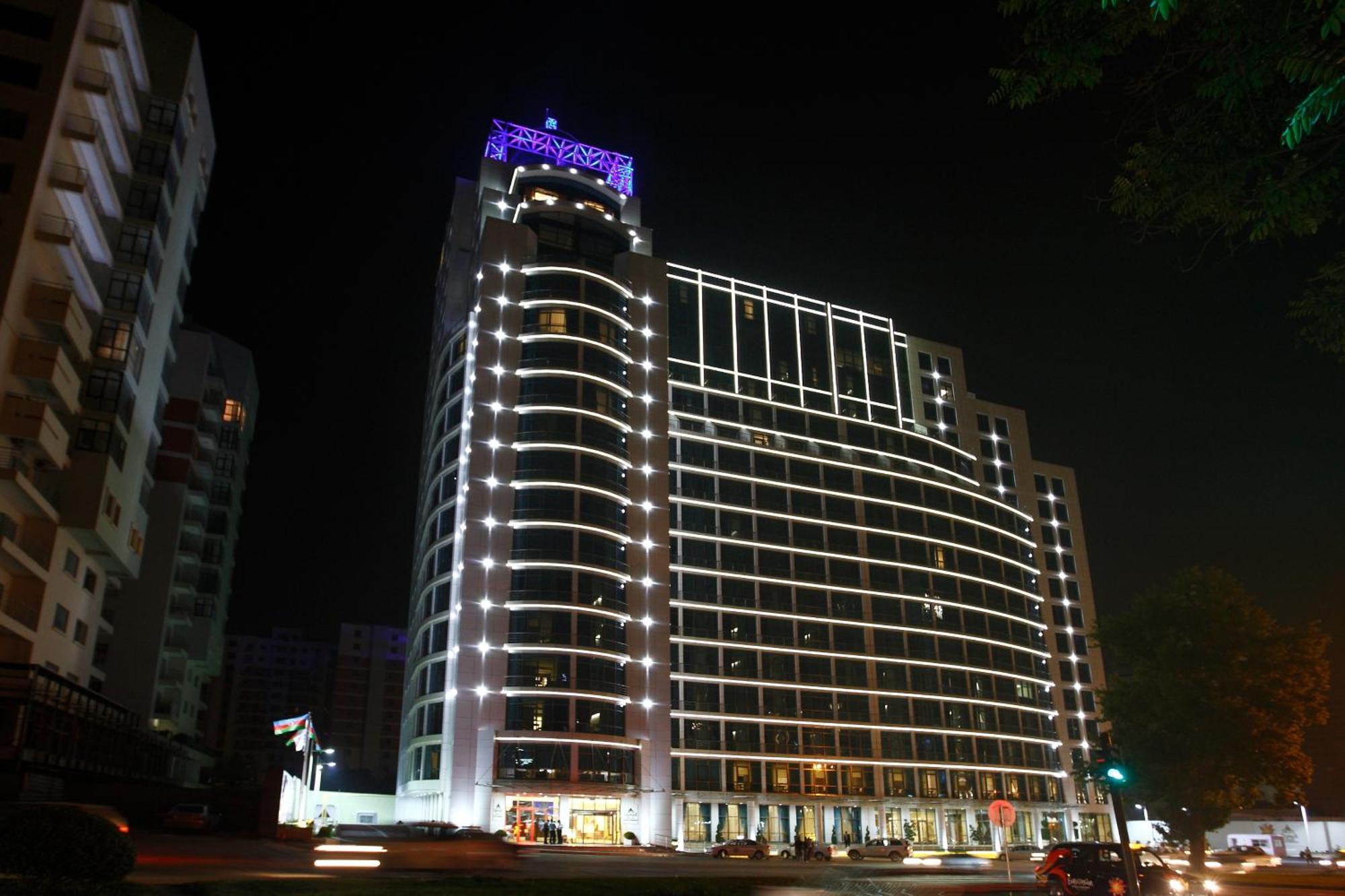 Отель QafqaZ Baku City Hotel&Residence Экстерьер фото