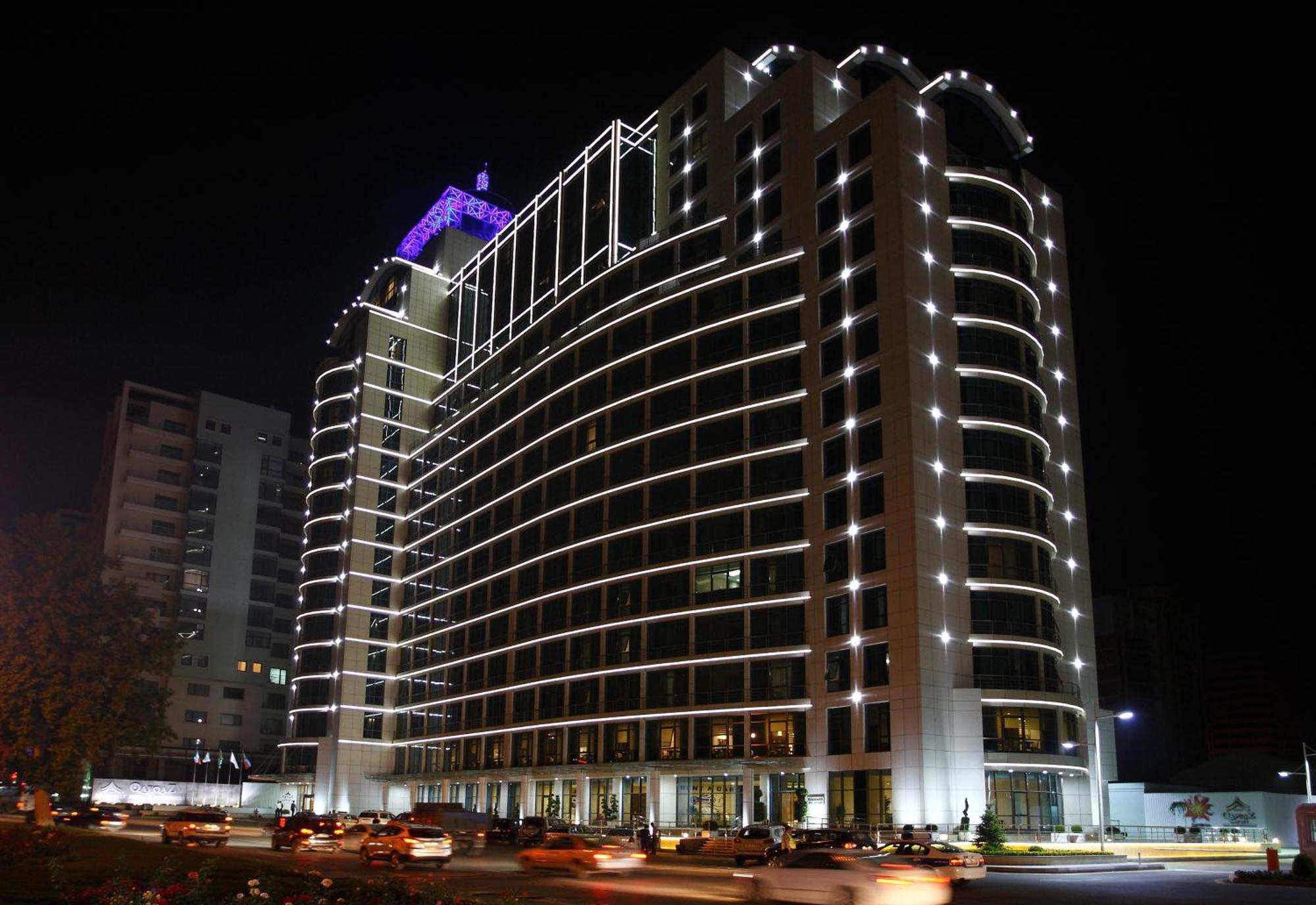 Отель QafqaZ Baku City Hotel&Residence Экстерьер фото