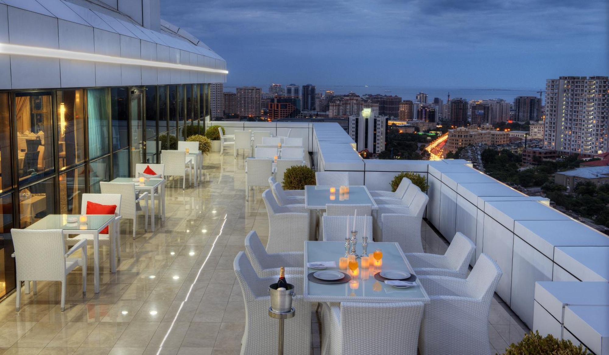 Отель QafqaZ Baku City Hotel&Residence Экстерьер фото