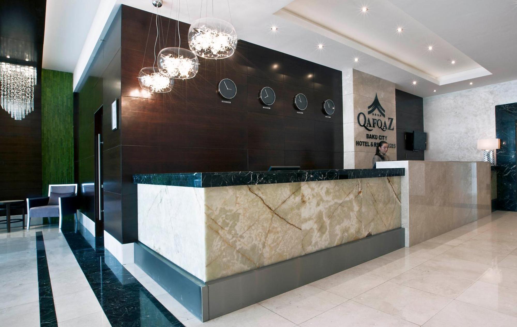 Отель QafqaZ Baku City Hotel&Residence Экстерьер фото